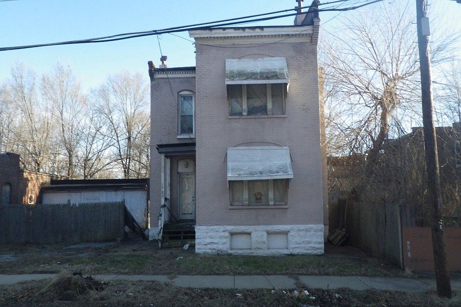 1st image of 1422 Ferry St