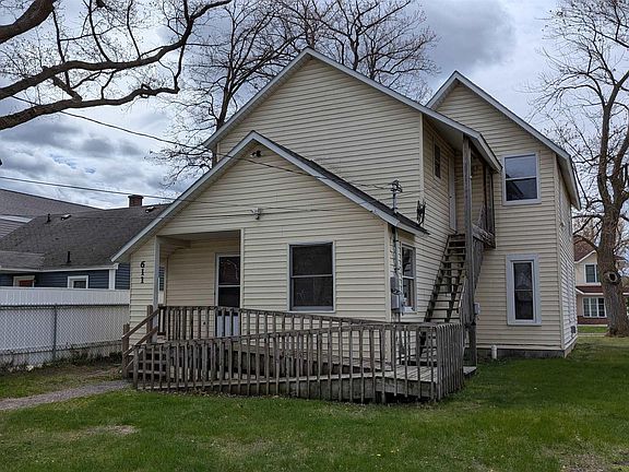 4th image of 611 E 8th St