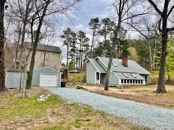 2977 Carolyn Dr, Durham, NC 27703