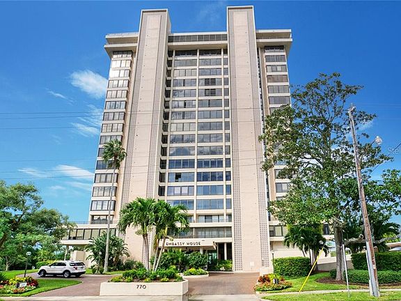 2nd image of 770 S Palm Ave APT 1401