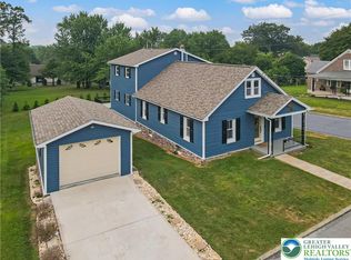 203 E Center St, Wind Gap, PA 18091