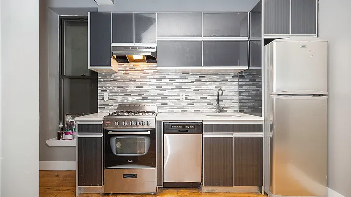 Rented by Nooklyn NYC LLC | media 1
