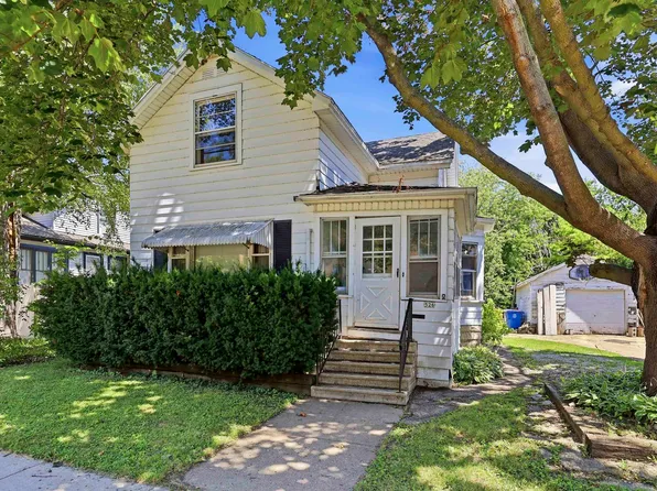 526 Boyd St, Oshkosh, WI 54901