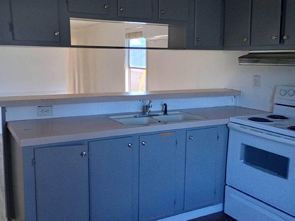 3rd image of 1720 NW 38th Ave Unit 67