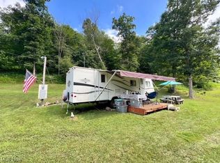 8134 State Route 800 SE, Uhrichsville, OH 44683