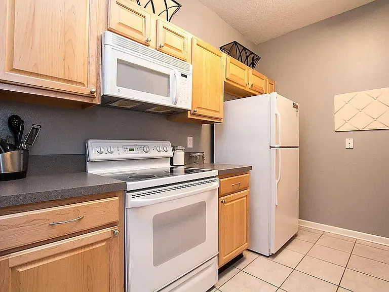 10550 Baymeadows Rd #128 — Photo 8