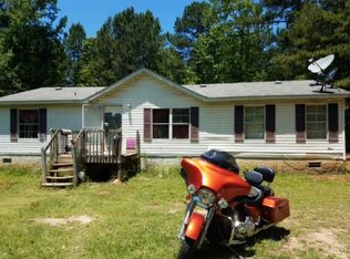310 Ground Hog Dr, Greenville, GA 30222