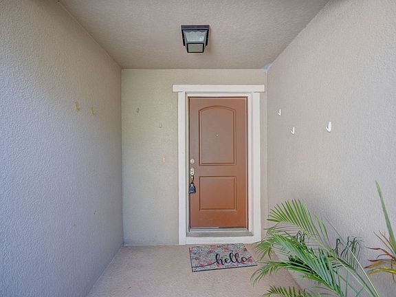 4th image of 1333 Canyon Oaks Dr