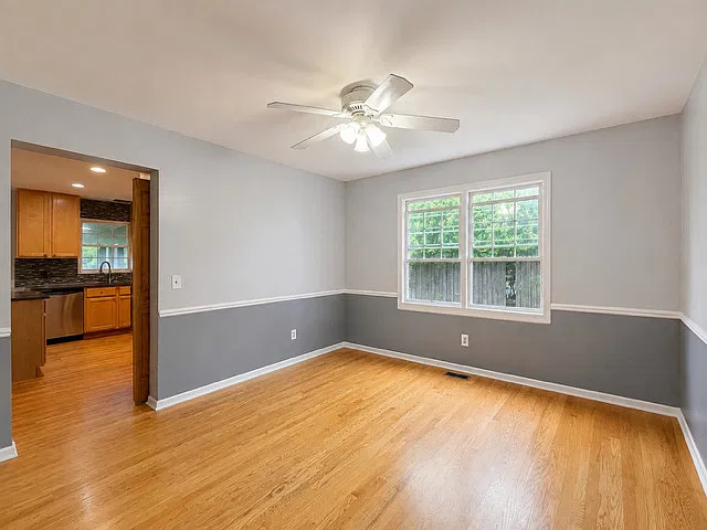 4 bed, 2.5 bath, $3,500 — Photo 4