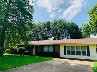 5112 Sarah St, Alexandria, LA 71303