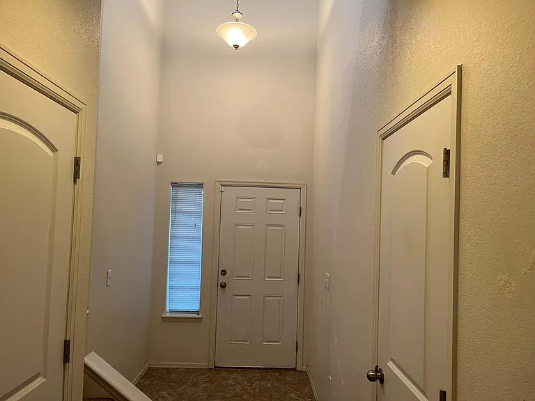 4885 Wisconsin Ave — Photo 14