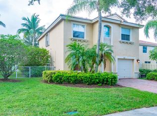 4867 Victoria Cir, West Palm Beach, FL 33409