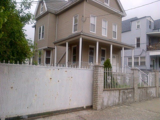 2nd image of 69 Lembeck Ave