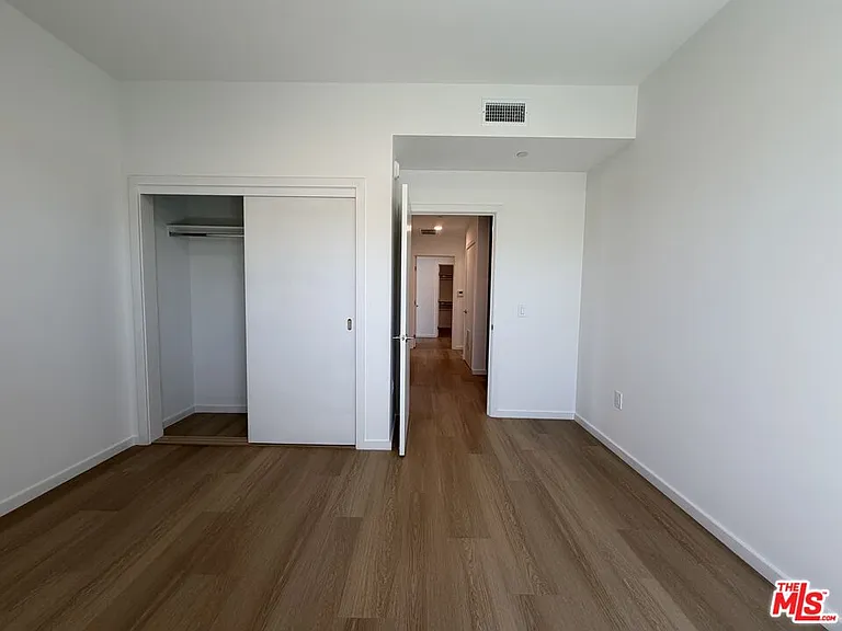 5119 Colfax Ave #203 — Photo 24
