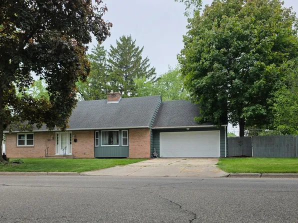 52 S Randall Ave, Janesville, WI 53545
