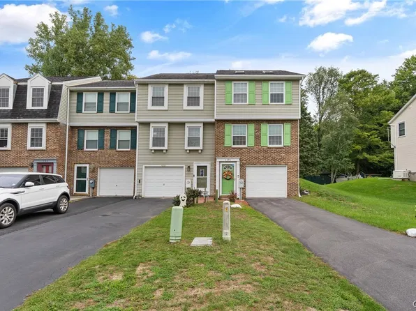 4391 Heritage Dr, Liverpool, NY 13090