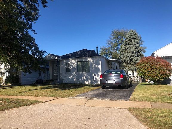 3rd image of 10705 Saint Stephen Ln