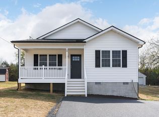 56 1st St, Fishersville, VA 22939