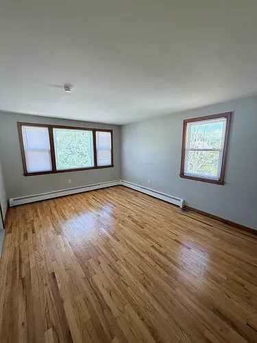 127 Warner St #2-0 Photo 1