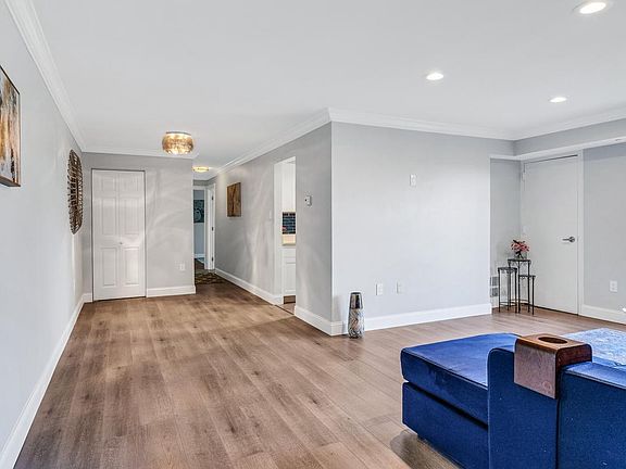 3rd image of 442 N Armistead St APT 202