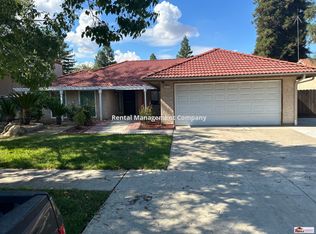 2275 Keats Ave, Clovis, CA 93611