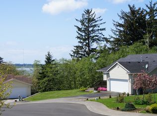 965 Bridge View Ct, Astoria, OR 97103