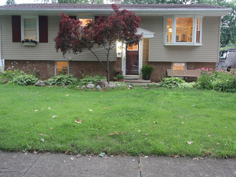 2514 Caddy Lane