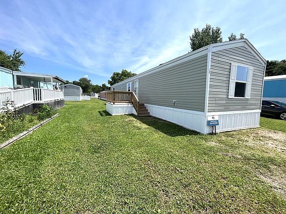 3rd image of 1200 N 20th St Lot 58