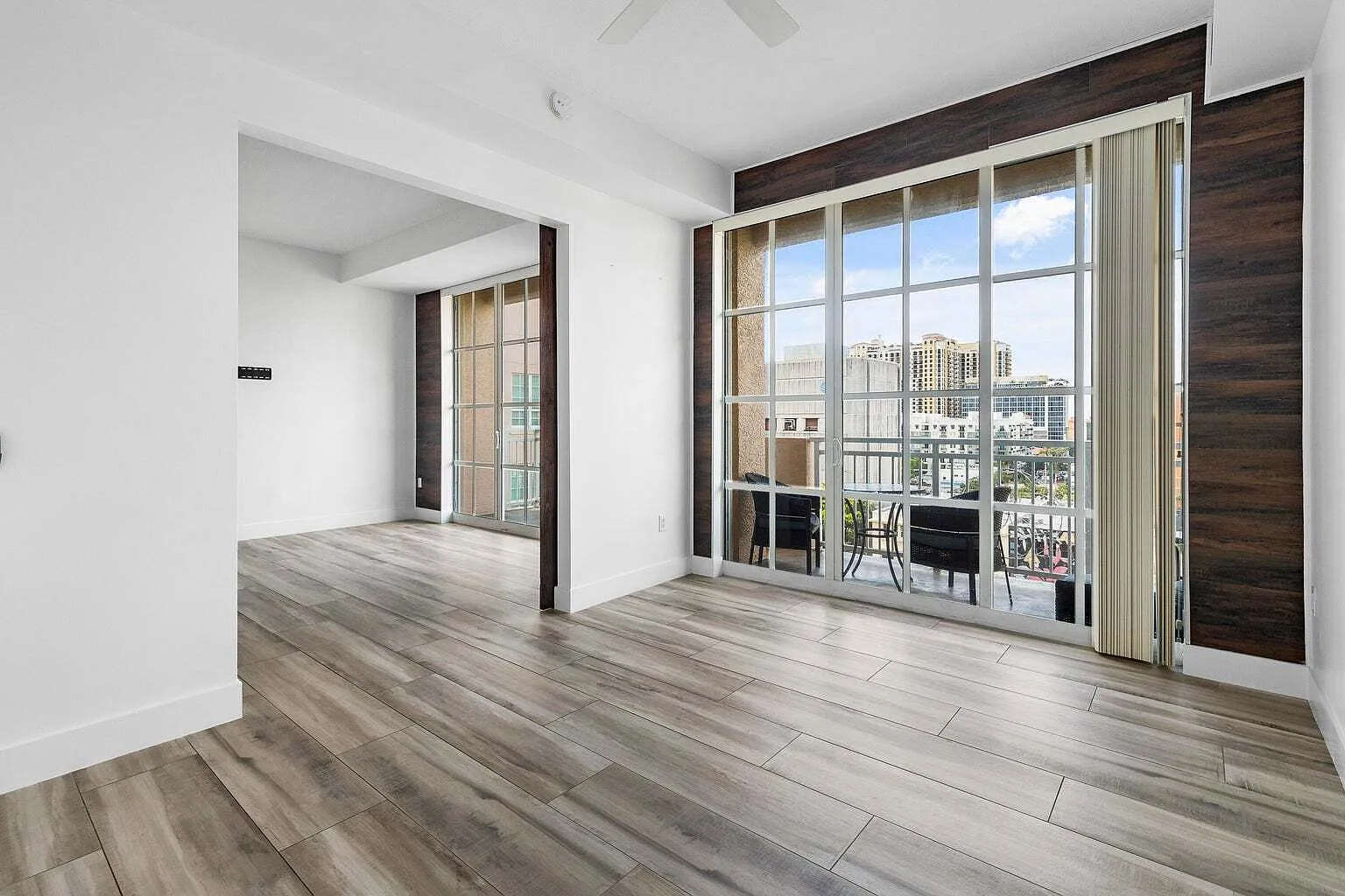 410 Evernia Street Apt 807 - 1 — Photo 4