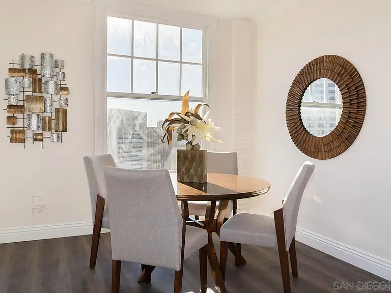 702 Ash St #1103 — Photo 14
