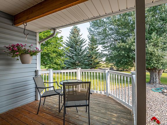 3rd image of 11295 Moccasin Ln
