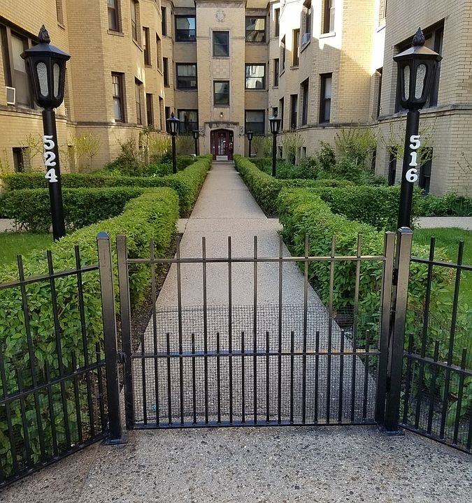 1st image of 518 W Diversey Pkwy APT 2N