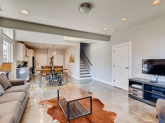 5th image of 1065 2nd Ave S #A