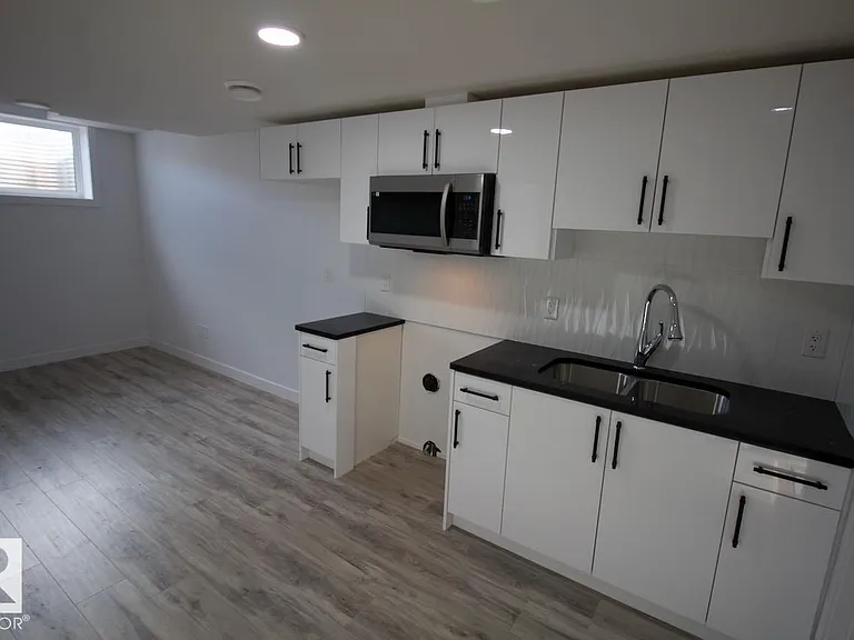 8853 Carson Way SW — Photo 3