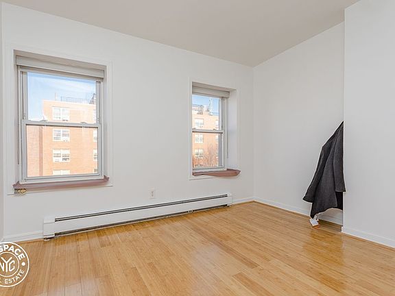 5th image of 99 Vernon Ave APT 3