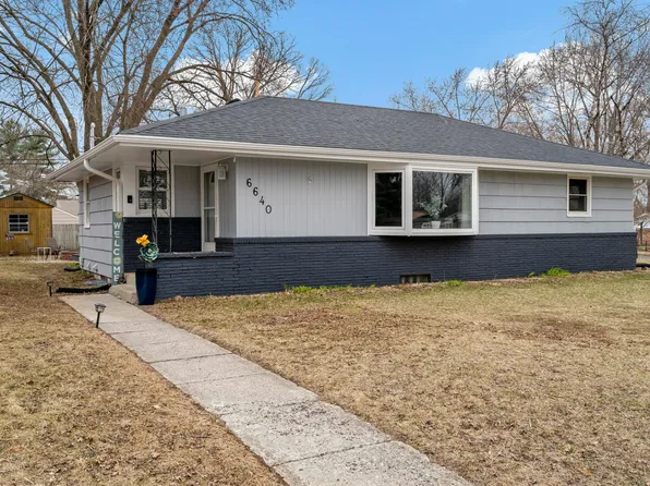6640 McKinley St NE, Fridley, MN 55432