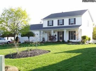 418 Kellyann Ct, Wadsworth, OH 44281