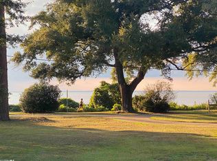 555 S Mobile St, Fairhope, AL 36532