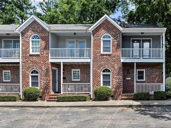 127 Olive Rd, Fayetteville, NC 28305