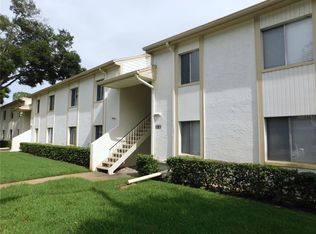 105 Palmetto Ct, Oldsmar, FL 34677