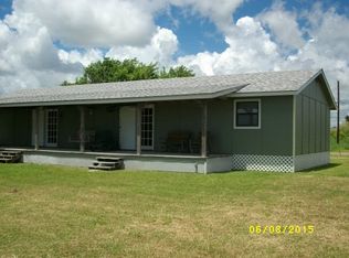 111 Teal Rd, Rockport, TX 78382