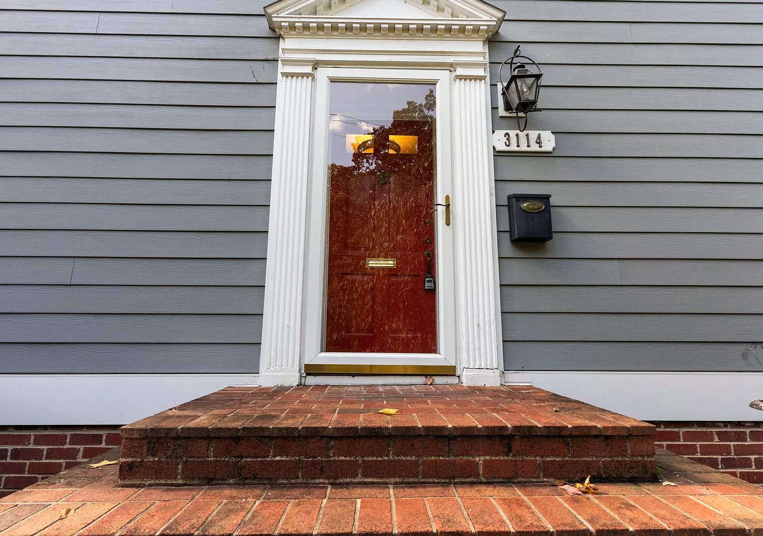 Charming Alexandria Home with Convenient Location — Photo 4