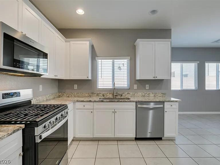 1835 Lincoln Rd — Photo 15