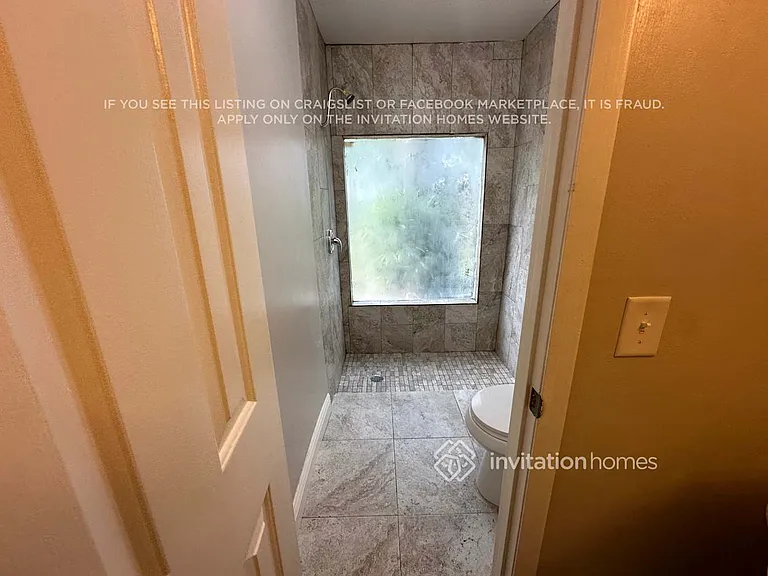 3908 Woodglade Cv — Photo 9