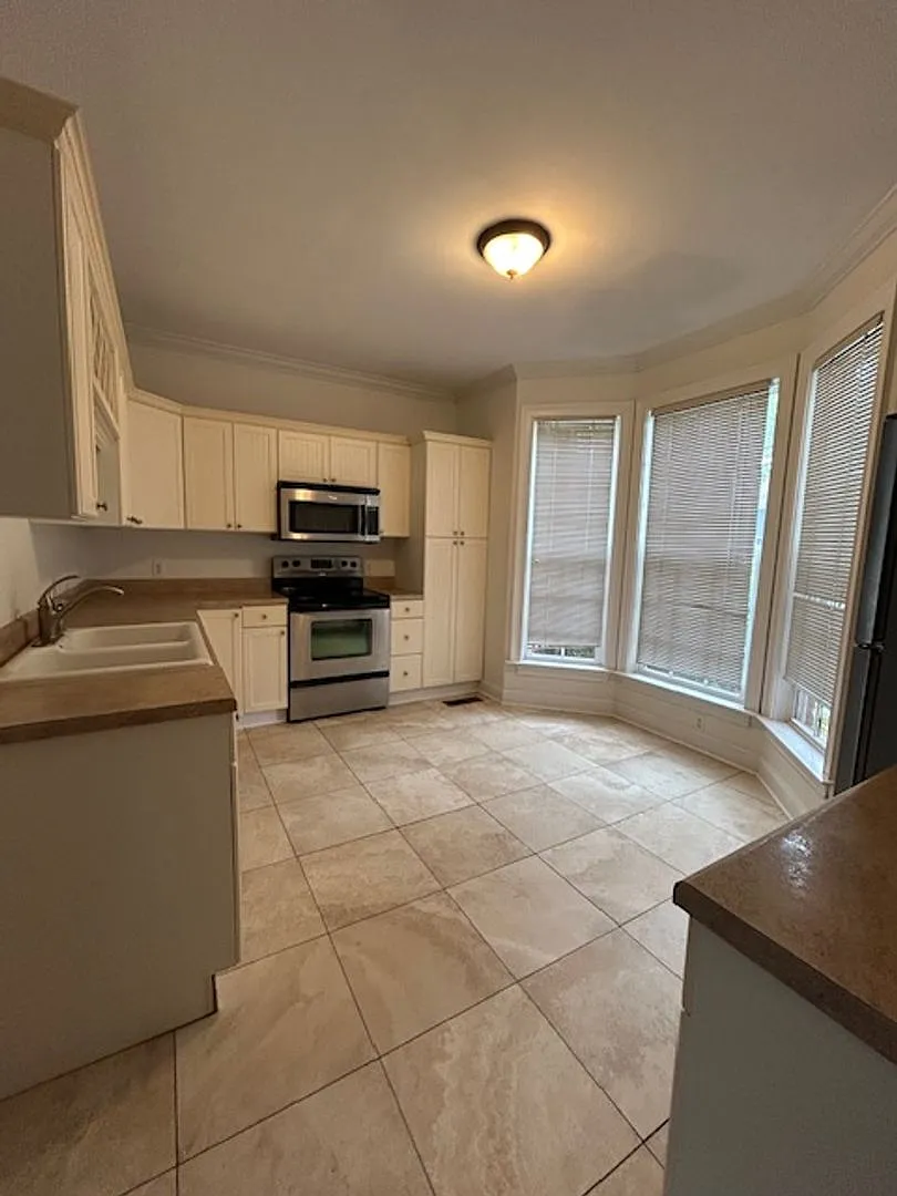 798 Mallery Street, #31, St Simons Island, GA 31522 — Photo 2