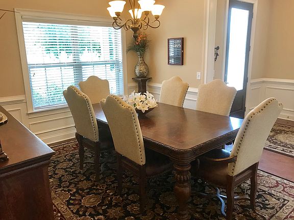 Beautiful Dining Room