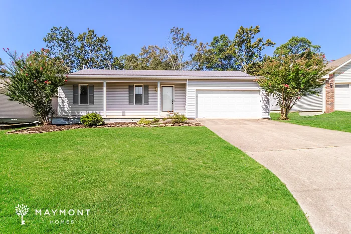 3 bed, 2.0 bath, 1252 sqft, $1,475 — Photo 1