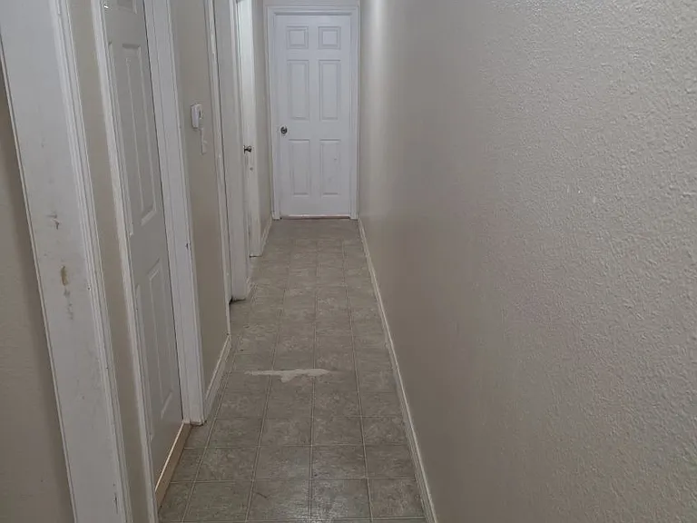 1000 N Brents Ave — Photo 14