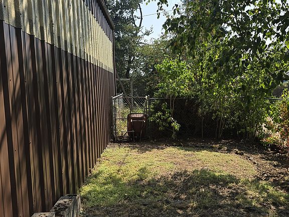 4th image of 4922 SE 111th Ave