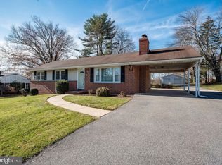 2826 Pinewick Rd, Ellicott City, MD 21042